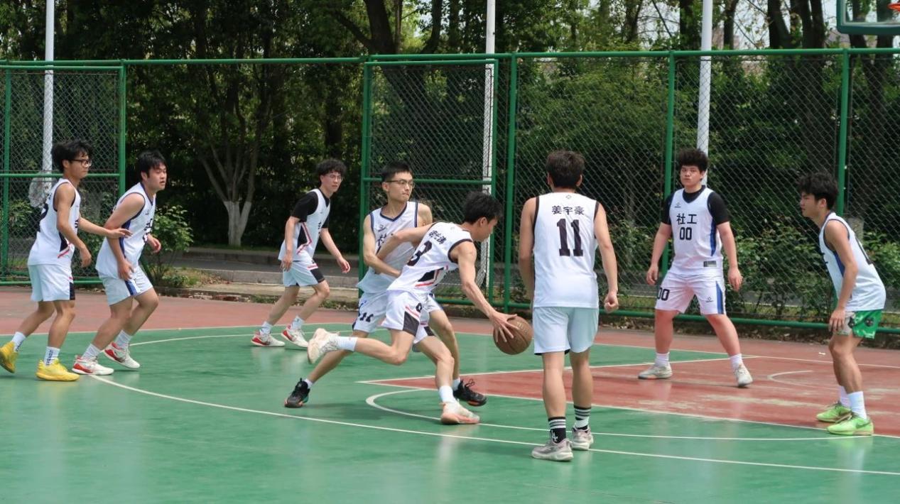 筑梦新时代,运动展风采——内射后入肥视频在线专业对专业篮球赛圆满落幕